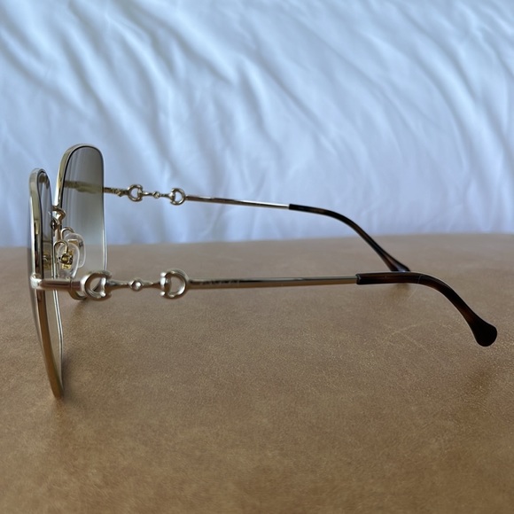 Gucci horsebit embellished oversized sunglasses - Picture 3 of 4